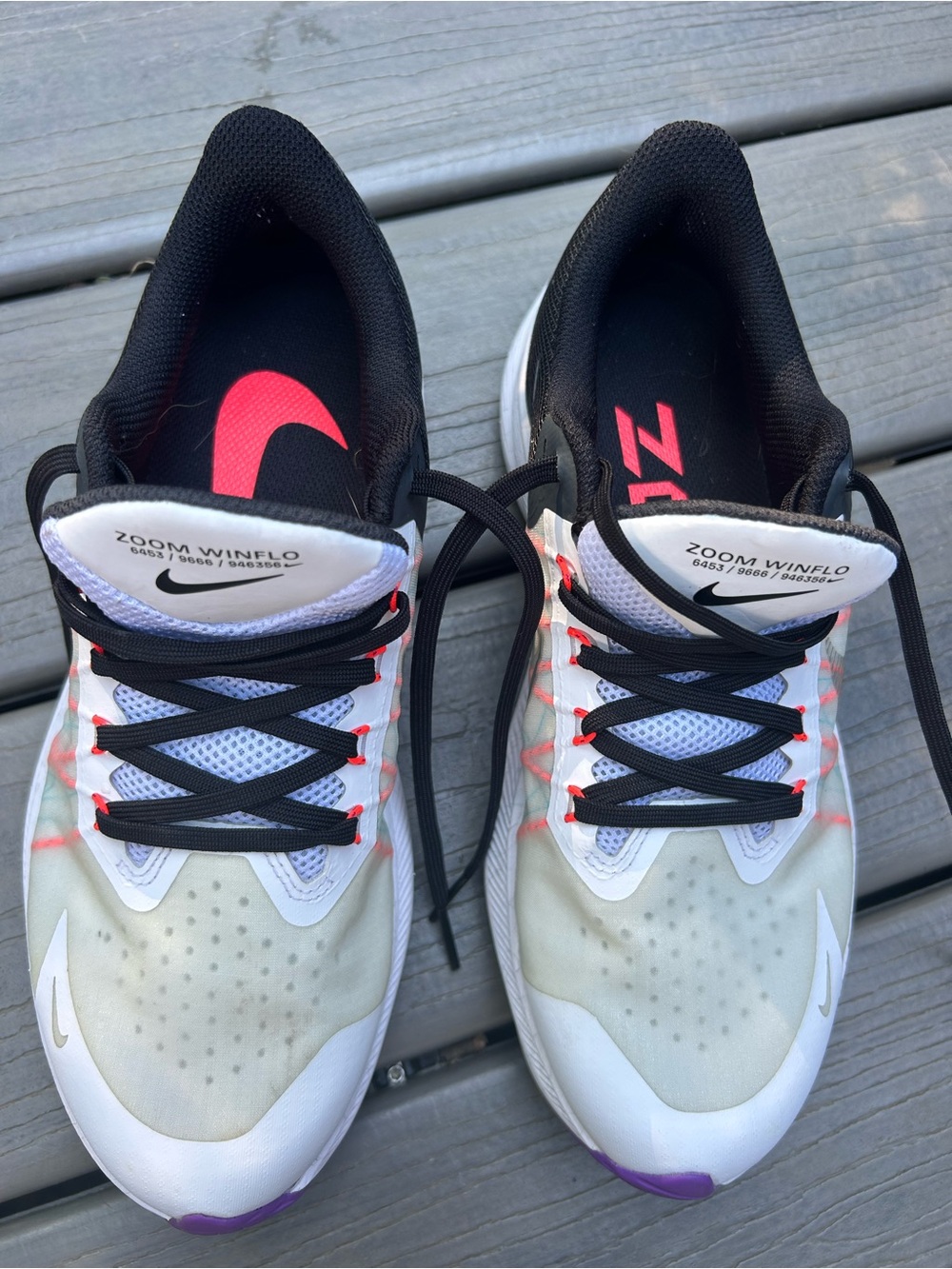 NIKE ZOOM WINFLO air zoom running shoe never worn excellent condition